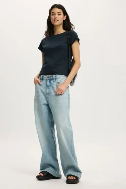 90 S Baby Tee