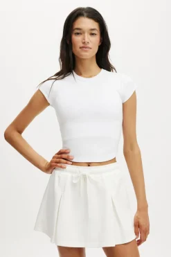 Active Curved Hem Baby Tee