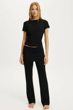 Airy Soft Basque T-Shirt
