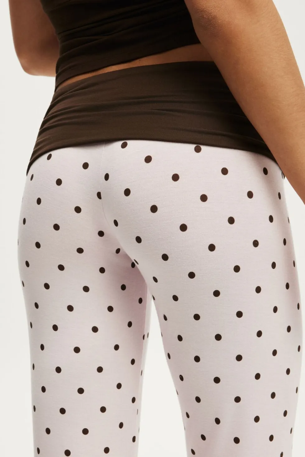 Airy Soft Roll Waist Pant