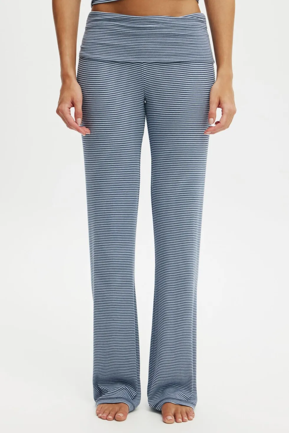 Airy Soft Roll Waist Pant