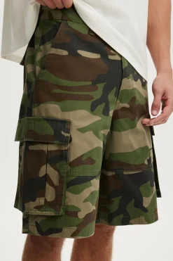 Baggy Cargo Short