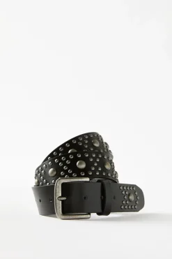 Circle Stud Belt