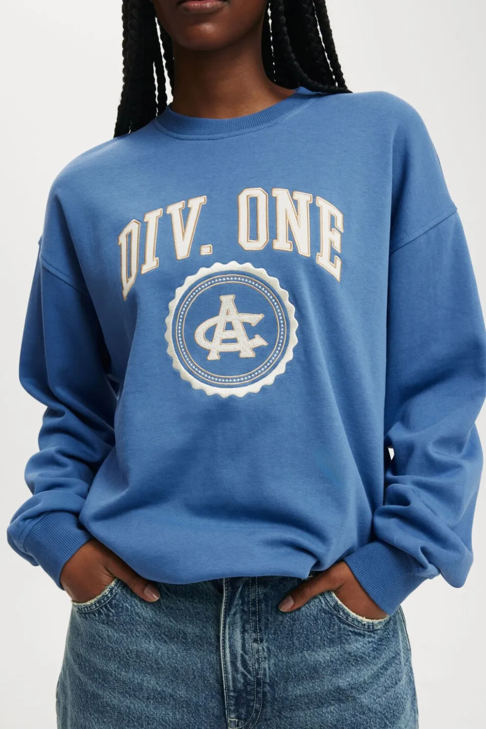 Classic Fleece Graphic Crew Sweatshirt