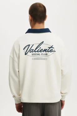 Cropped Fit Graphic Fleece Polo