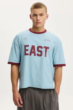 Cropped Fit Graphic T-Shirt