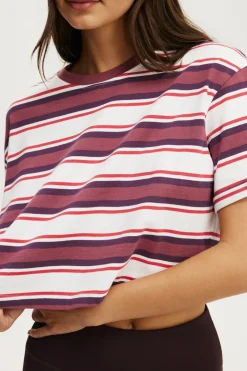 Cropped Graphic Active Tee