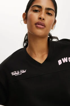 Cropped Graphic Sporty Tee
