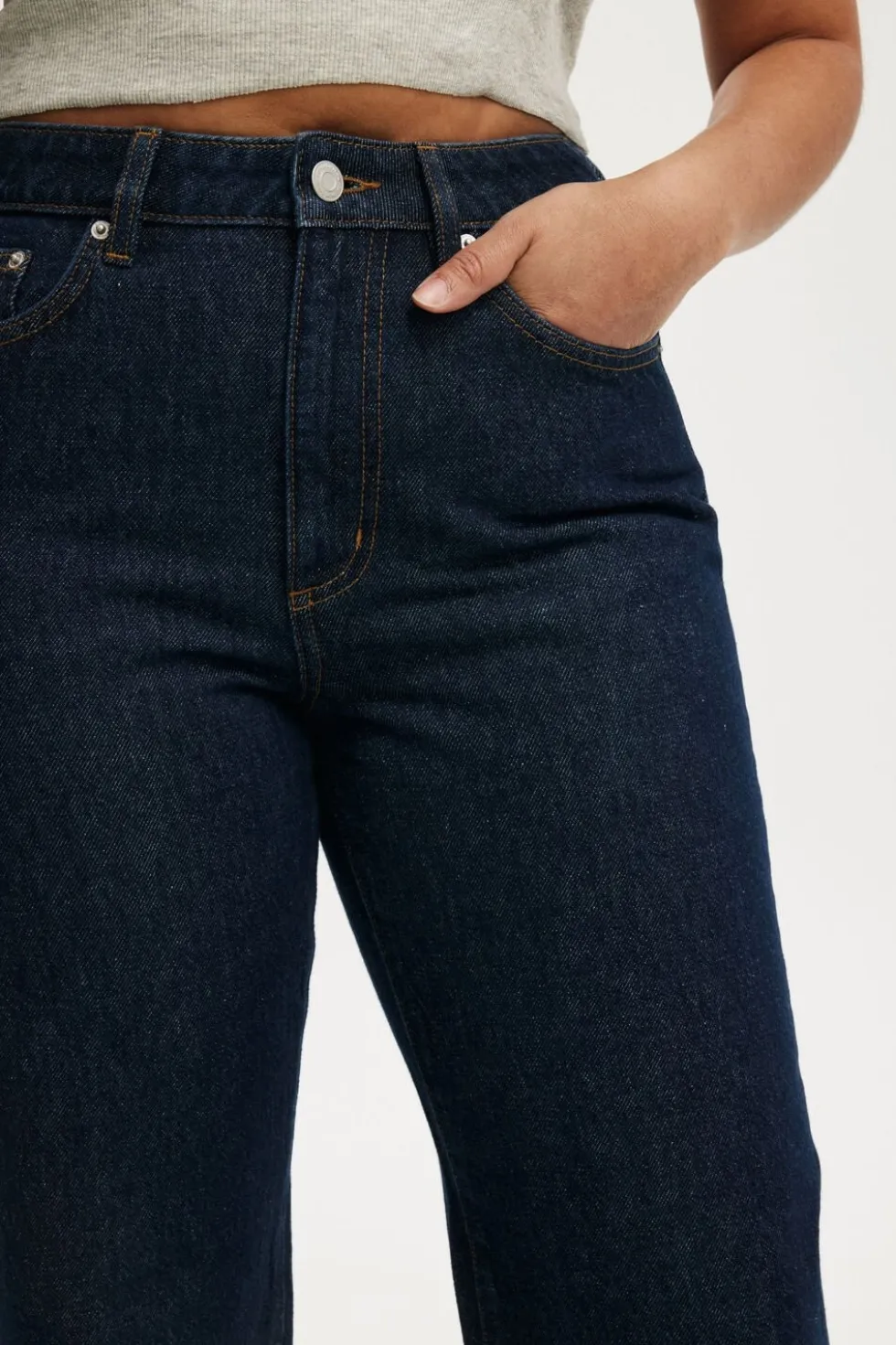 Curvy 91 Straight Jean