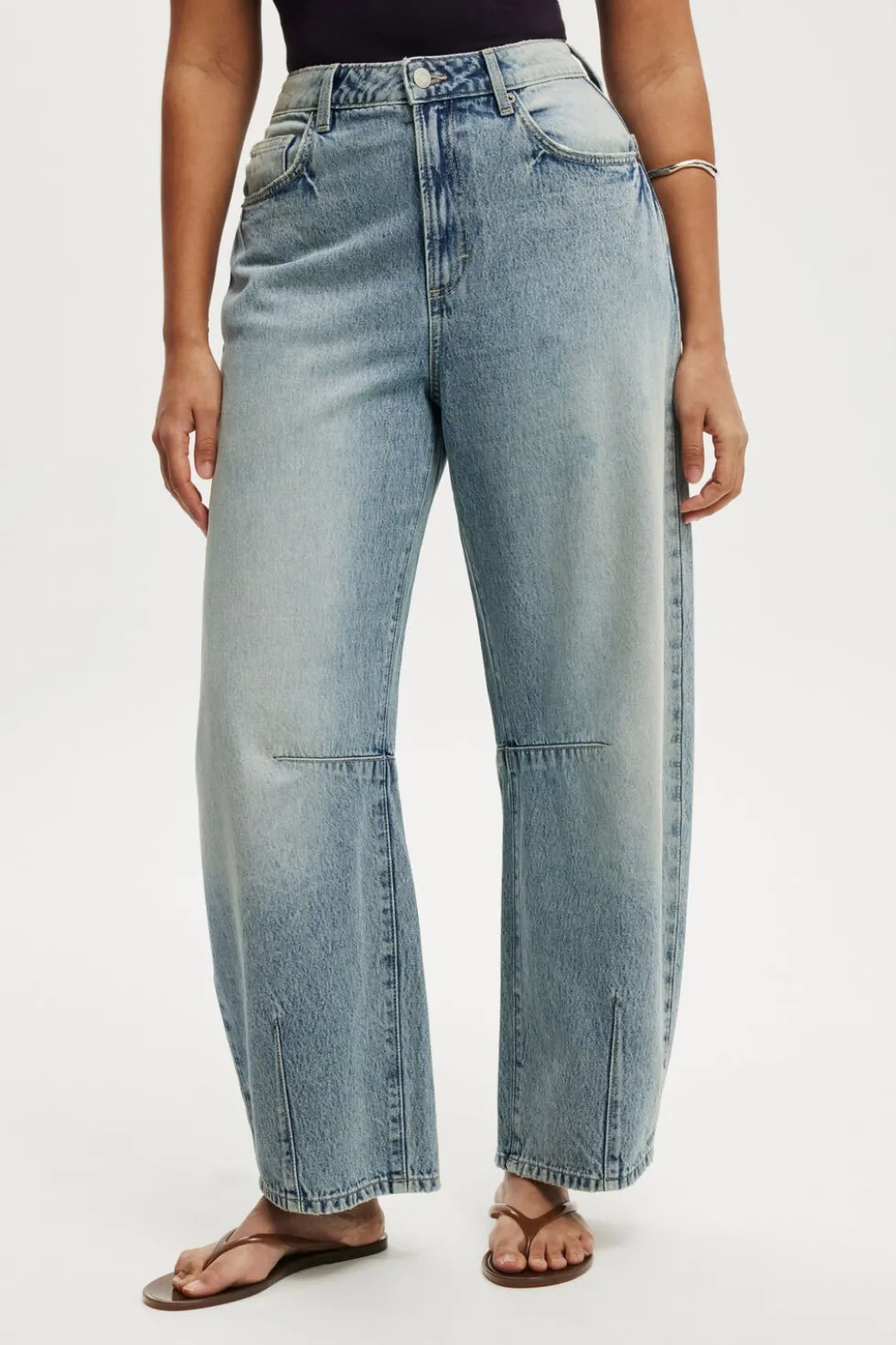 Curvy Barrel Jean