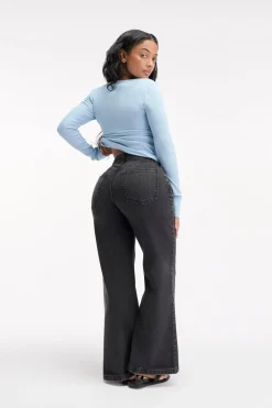 Curvy Stretch Wide Jean