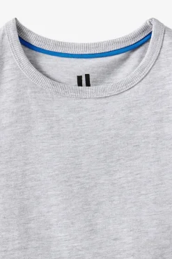 Essential Tank