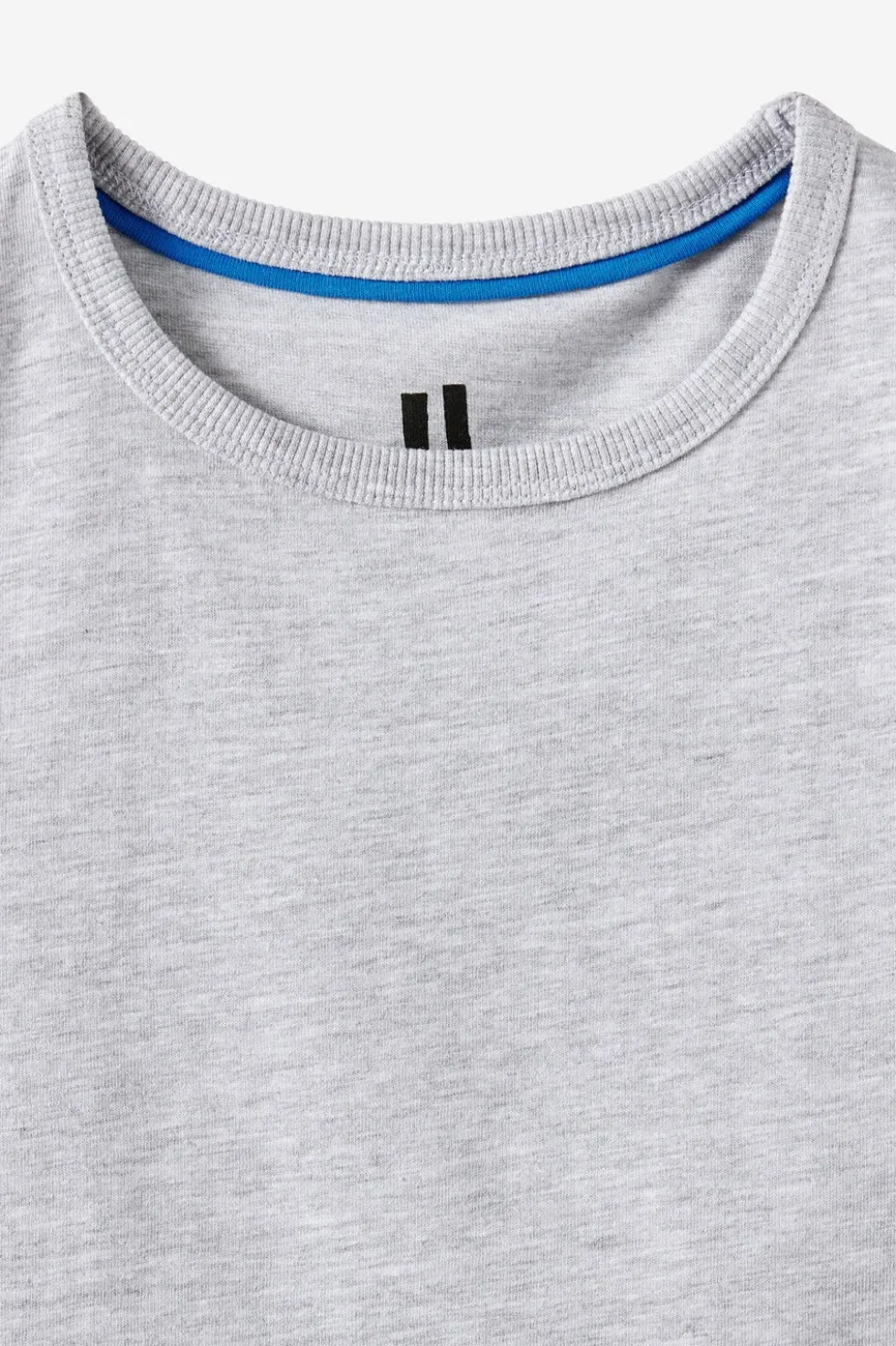 Essential Tank