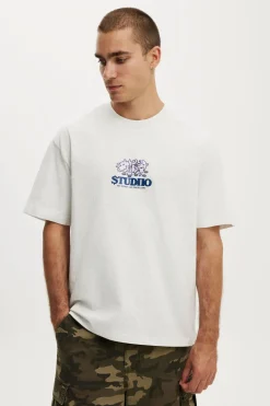 Everyday Fit Graphic T-Shirt