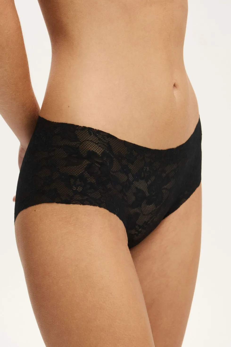 Invisible Lace Boyleg Brief