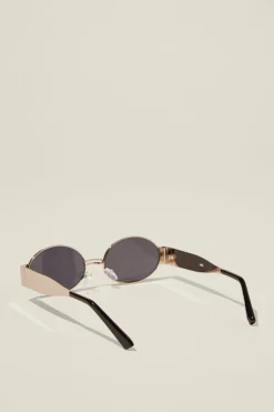 Izzy Round Metal Sunglasses