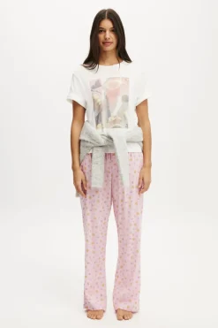 Lounge Graphic Tee