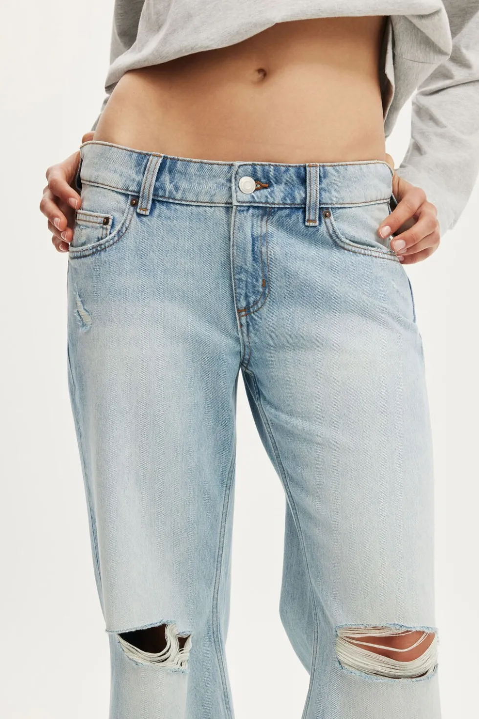 Low Relaxed Flare Jean