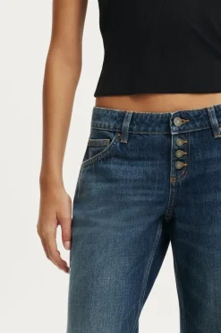Low Rise Straight Jean