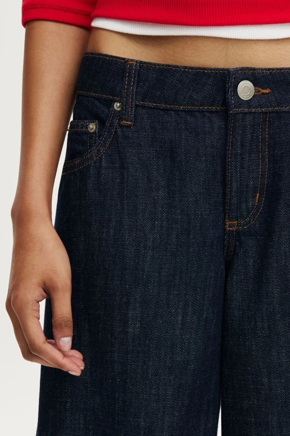 Petite Low Rise Wide Jean