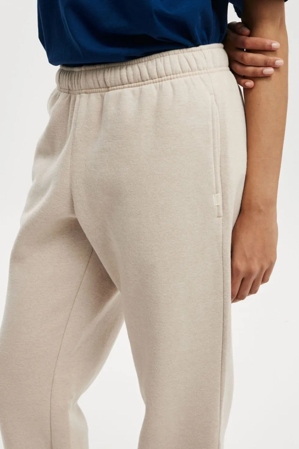 Plush Essential Gym Sweatpant