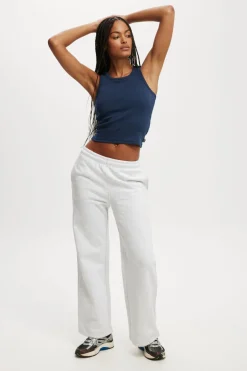 Plush Essential Straight Leg Sweatpant
