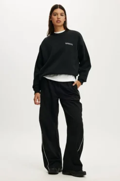 Plush Graphic Crew Sweatshirt