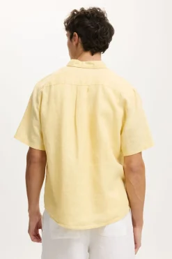 Relaxed Linen Short Sleeve Shirt