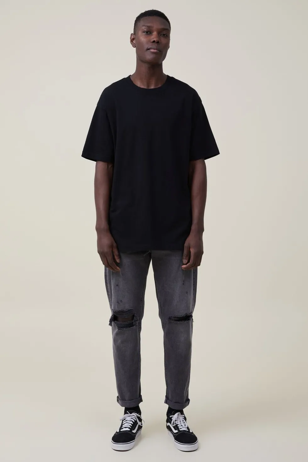 Relaxed Tapered Jean