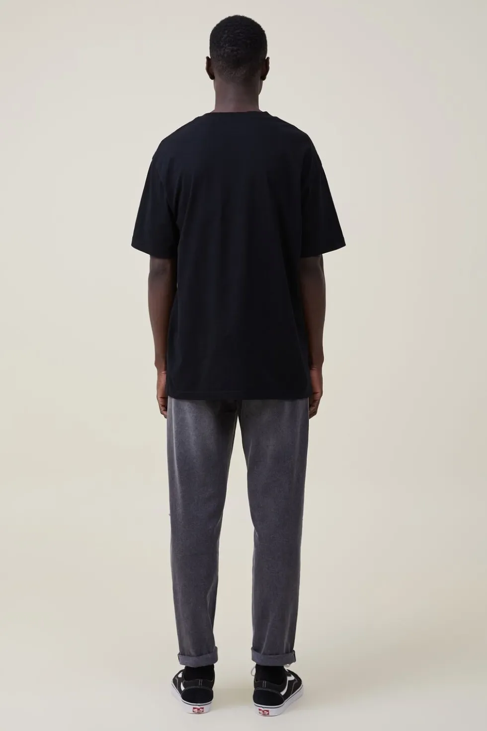 Relaxed Tapered Jean