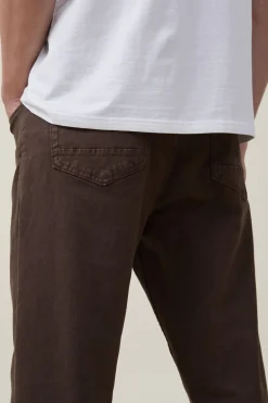 Relaxed Tapered Jean