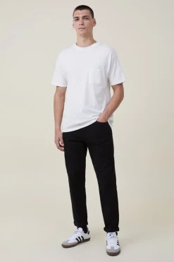 Relaxed Tapered Jean