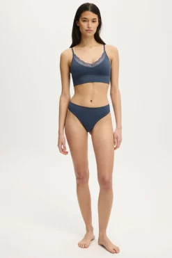 Seamless Longline Lace Trim Bralette