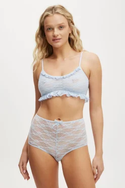 Stretch Lace Scoop Bralette