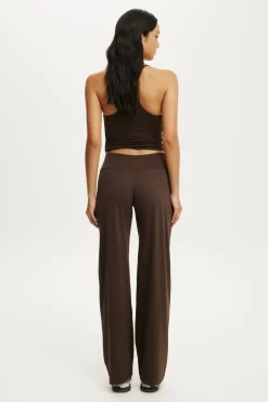 Studio Wide Leg Pant