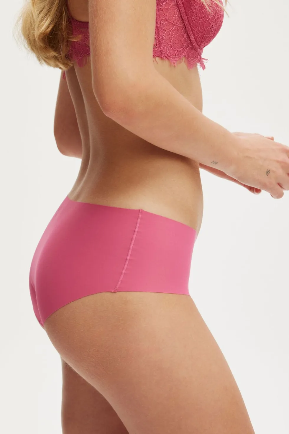 The Invisible Boyleg Brief