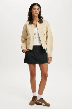 Tyler Barn Jacket