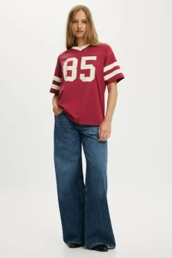 V Neck Oversized Graphic Tee