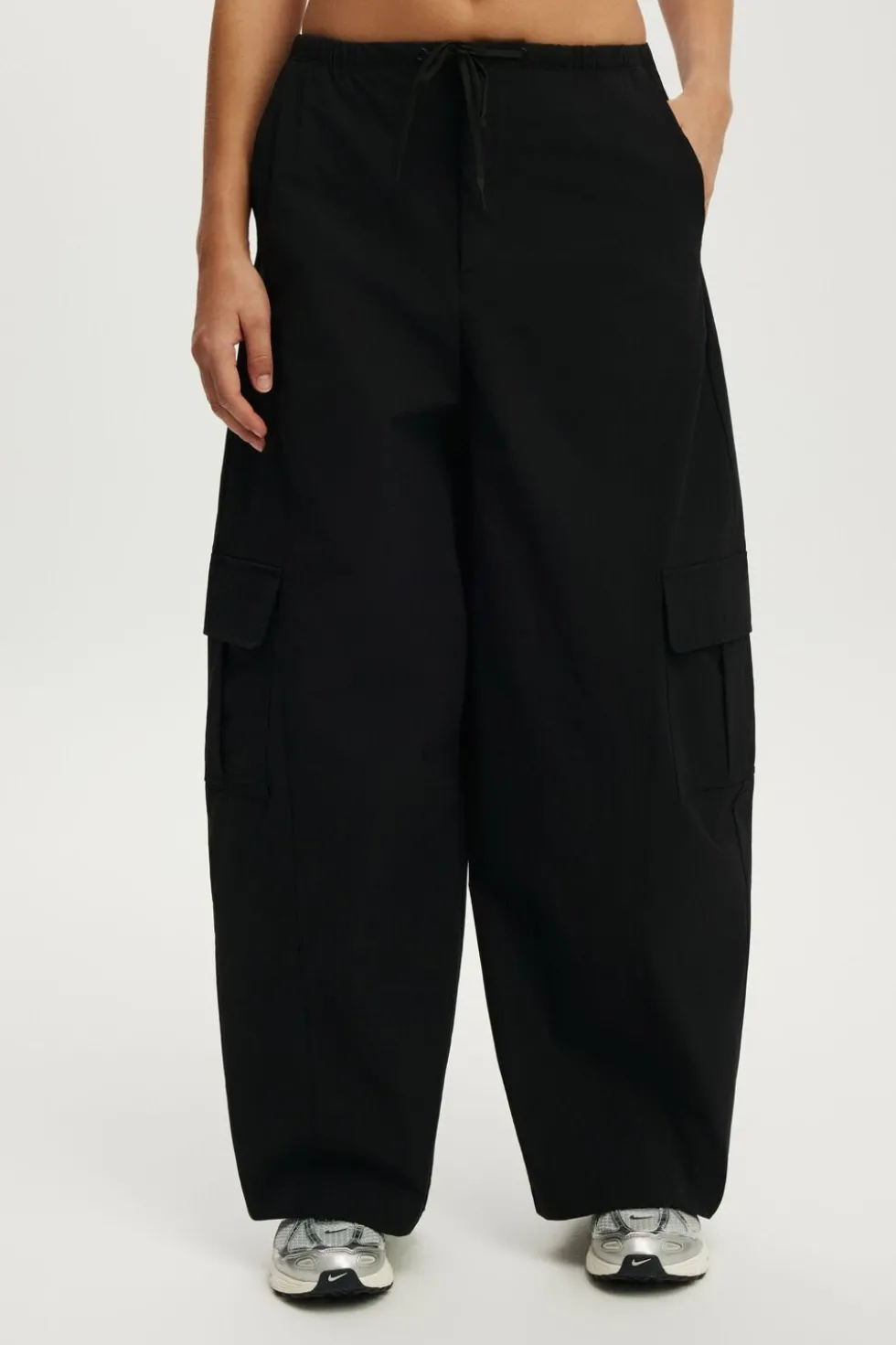 Woven Balloon Pant
